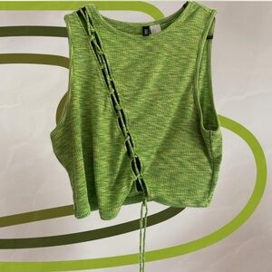 H&M/Divided crop top